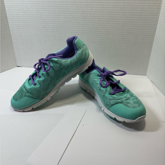 Foot Joy Shoes - Picture 3 of 4